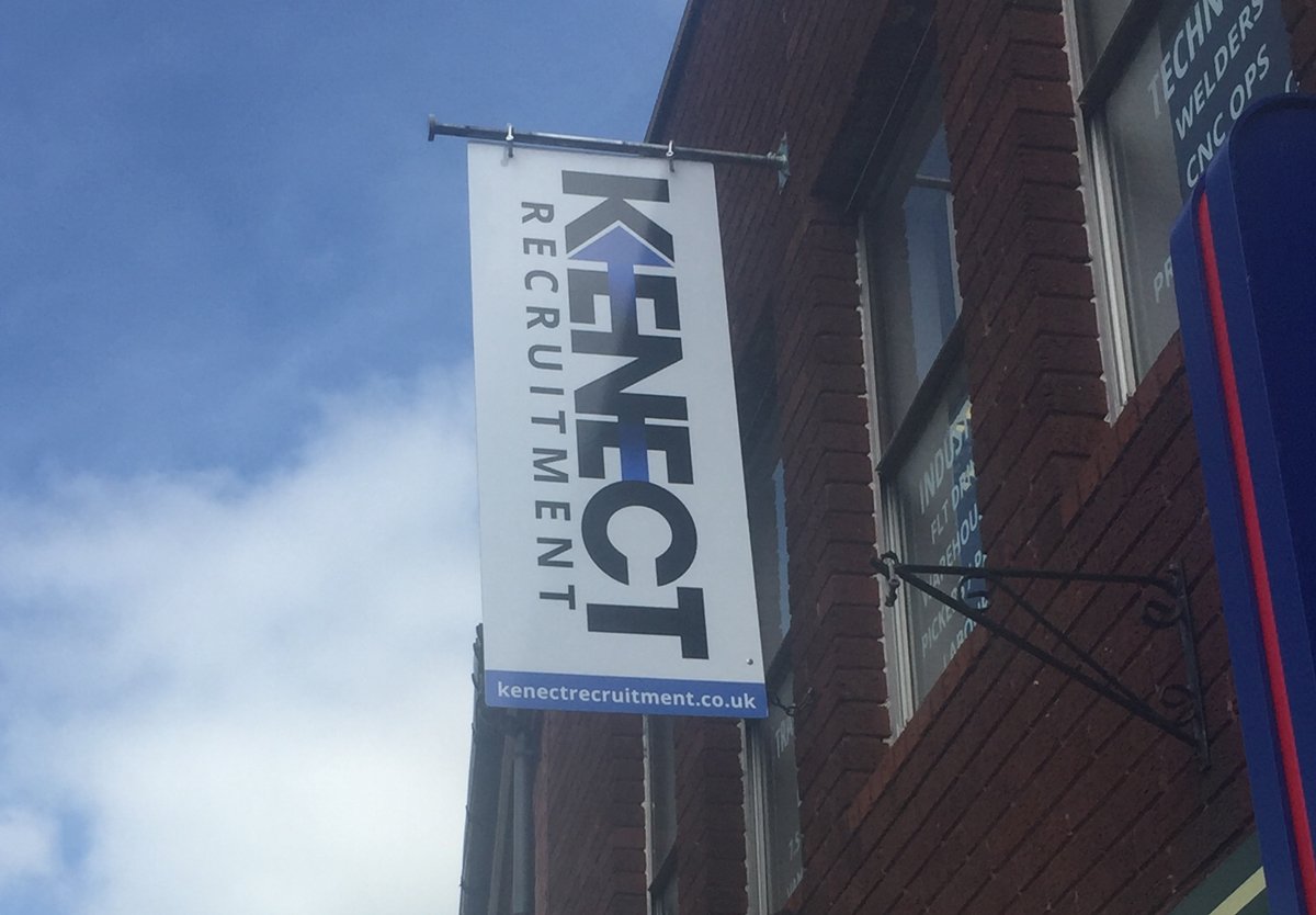 Leicester-Kenect-Sign